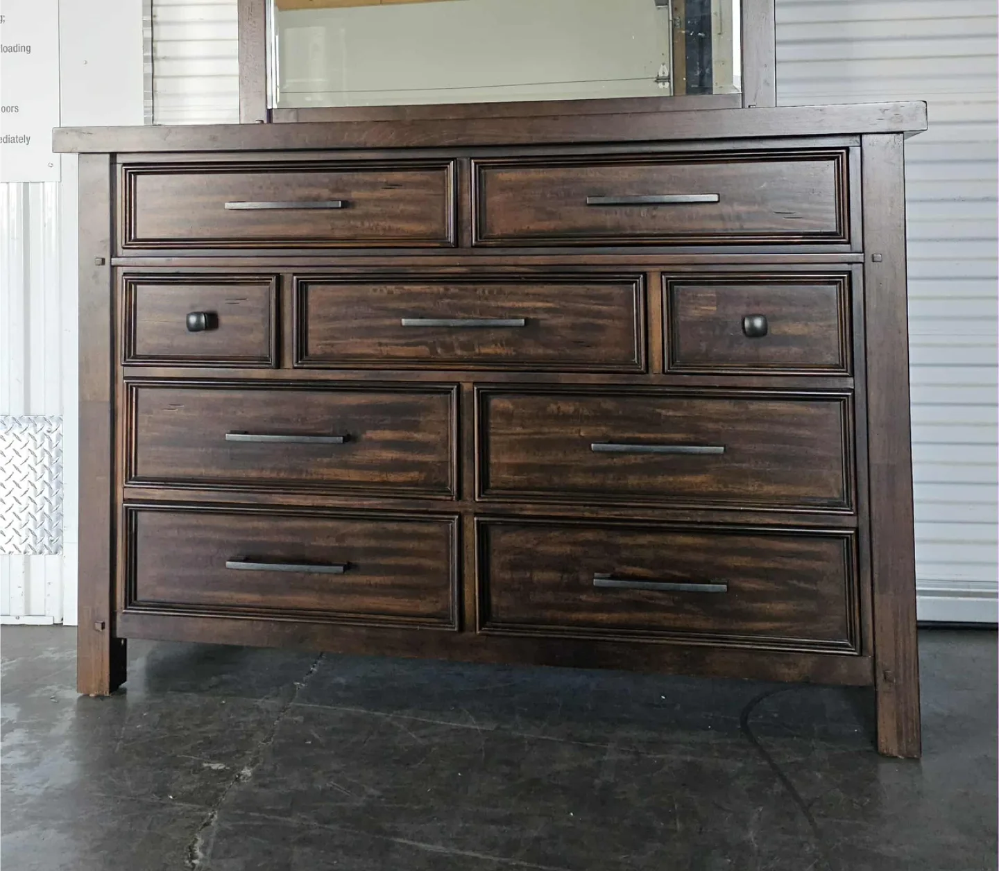 Beautiful large high quality 9 drawer dresser image indicator(5)