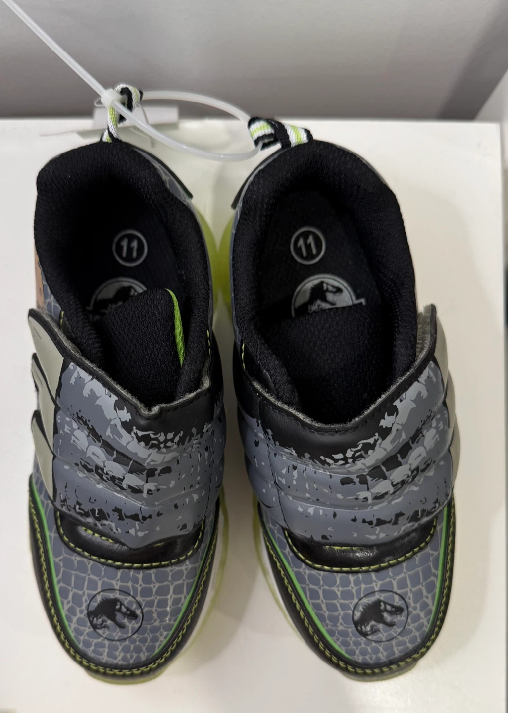 Jurassic world 🦖light up sneakers toddler size 11 - photo 5