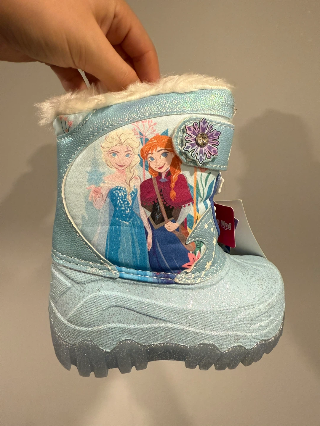 Winter clearance ☃️Frozen❄️- Disney toddler snowboots size 6
