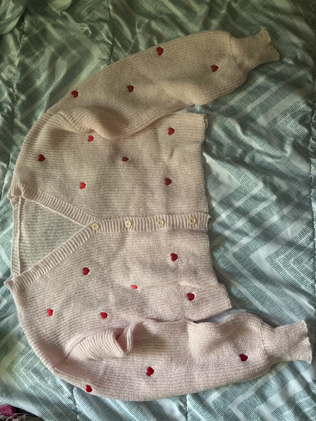 Cardigan With Pink Heart Pattern image indicator(2)