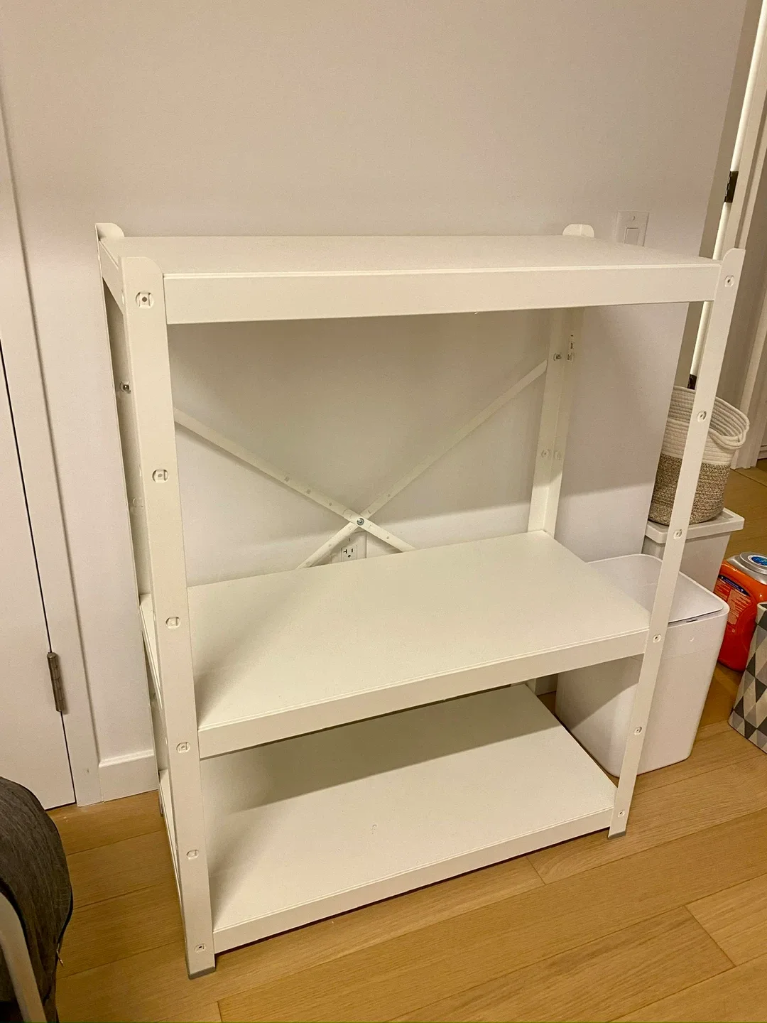 IKEA White 3-Shelf Metal Shelving Unit image indicator(4)