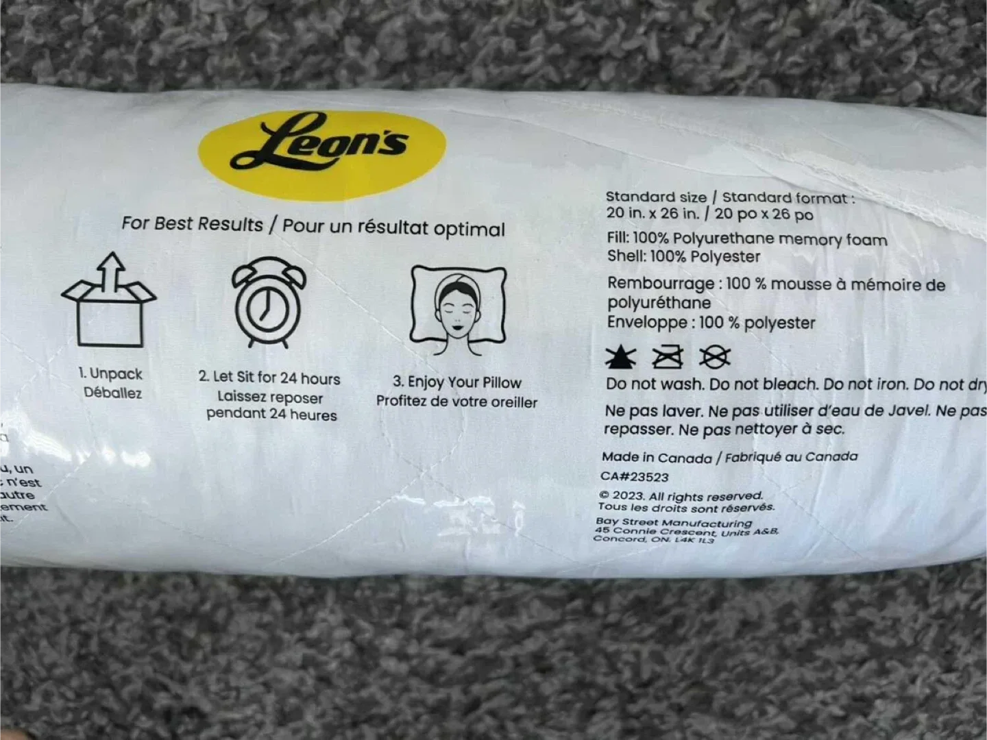BNIP (2) Memory Foam Pillow - New in Package image indicator(4)