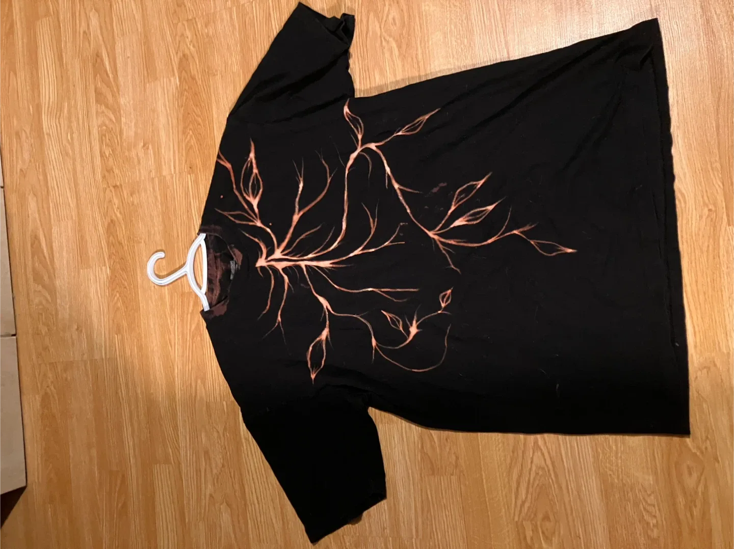 bleach-painted  shirt with unique leaf pattern thumbnail