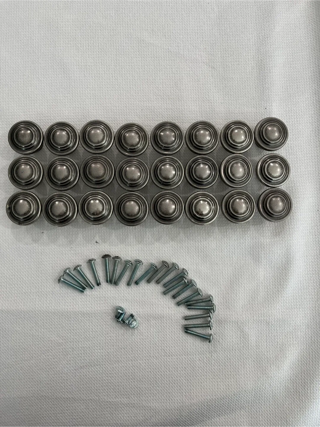 Lot of 24 Cabinet Drawer Pulls thumbnail