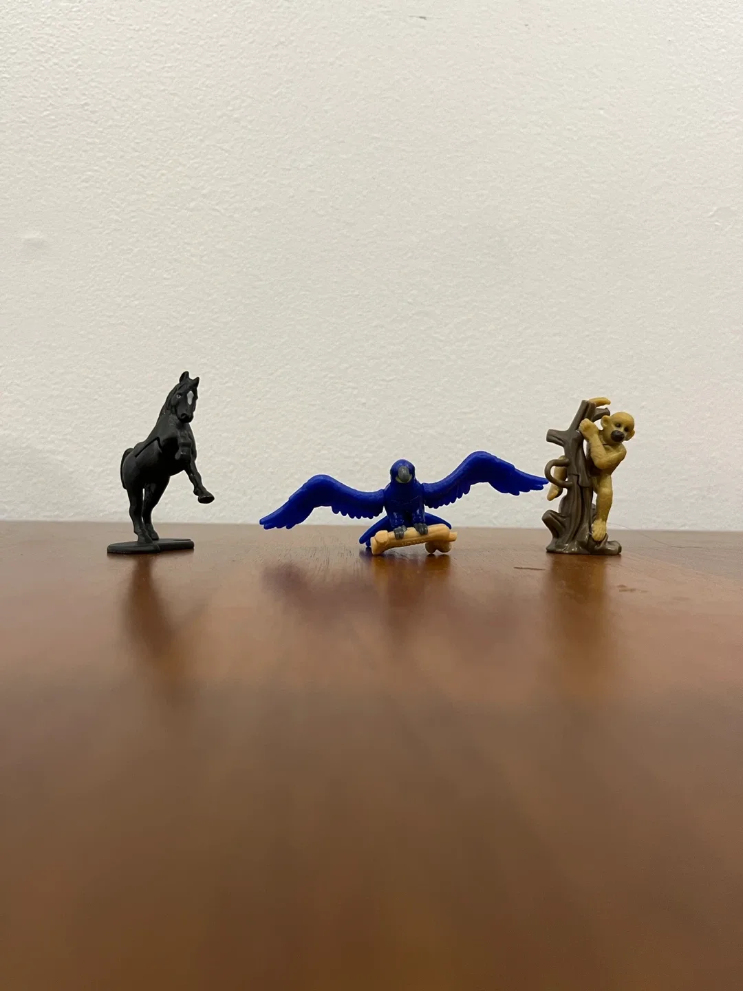 Kinder Surprise Figures Bundle – Monkey, Horse & Parrot