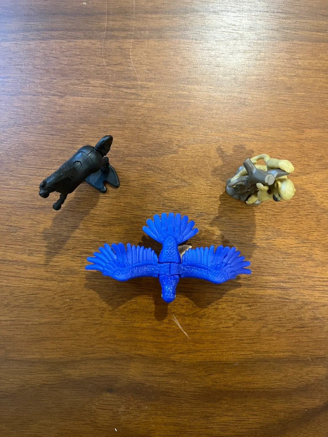 Kinder Surprise Figures Bundle – Monkey, Horse & Parrot image indicator(4)