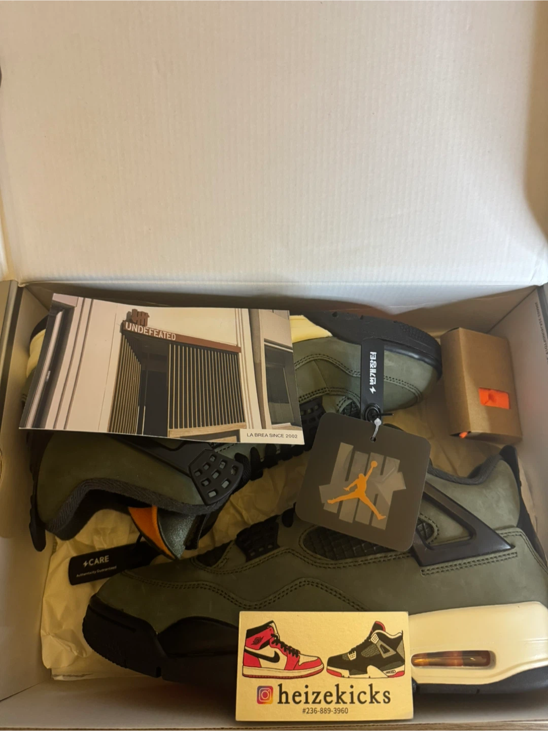 Jordan 4 Undefeated size 9.5 - photo 2
