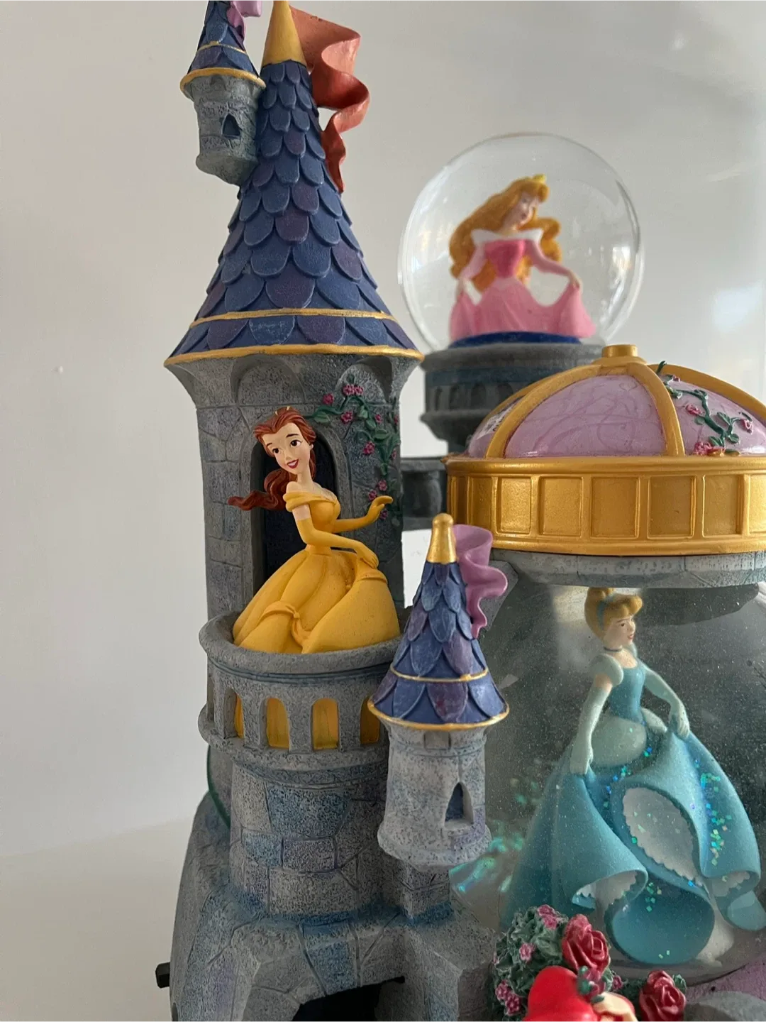 Disney Princess Castle Musical Snow Globe image indicator(7)