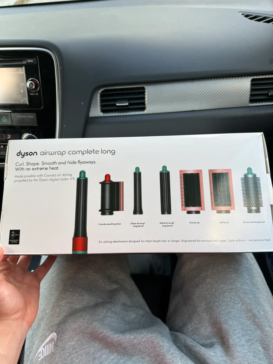 Dyson Airwrap Complete Long - Like New! image indicator(4)