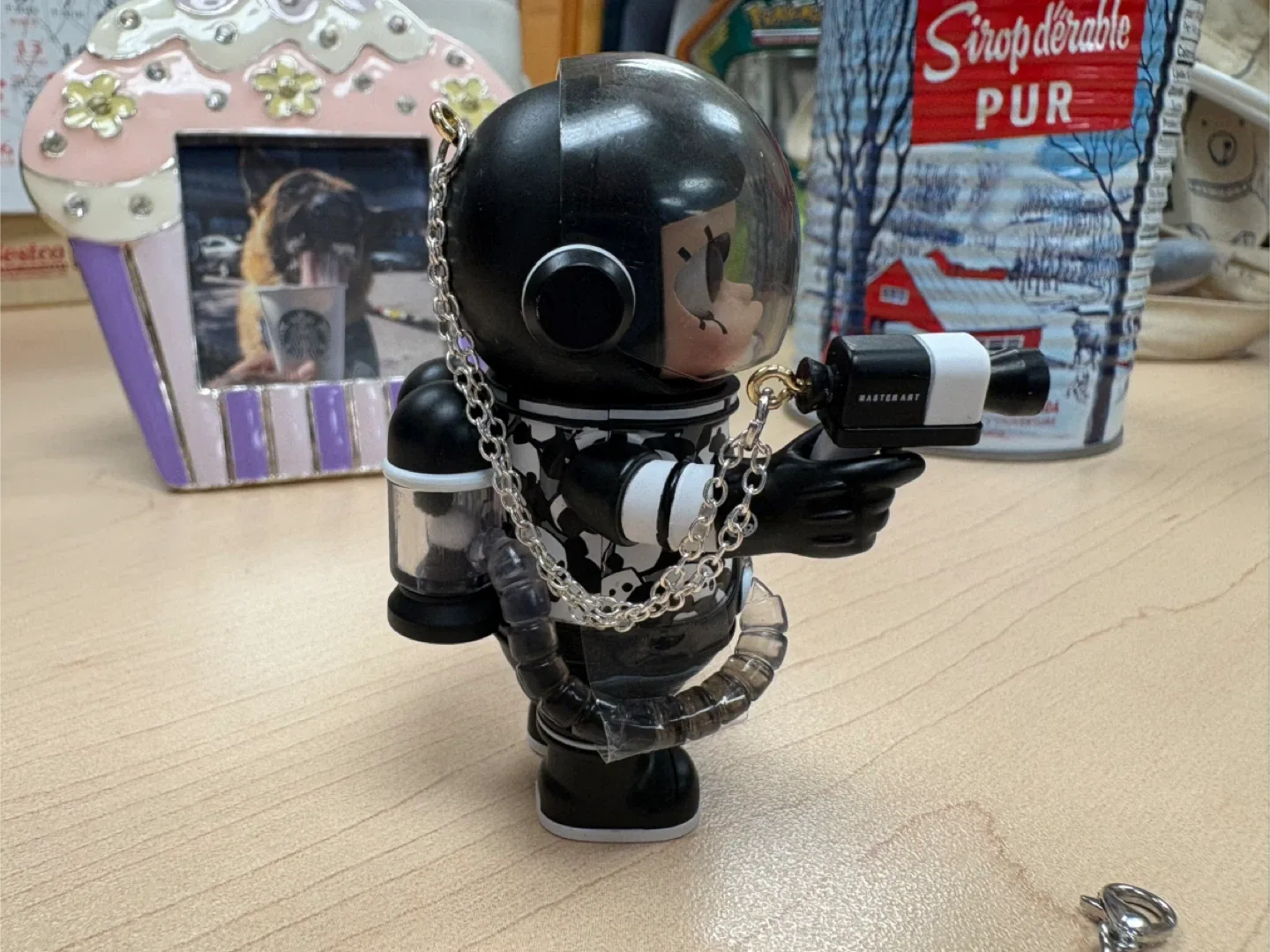 MEGA SPACE MOLLY! Meilin Panda🐼 Custom Keychain Purse Charm! image indicator(8)