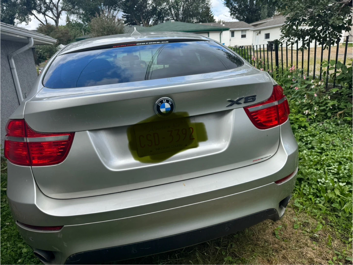 BMW X6 Silver SUV - photo 2