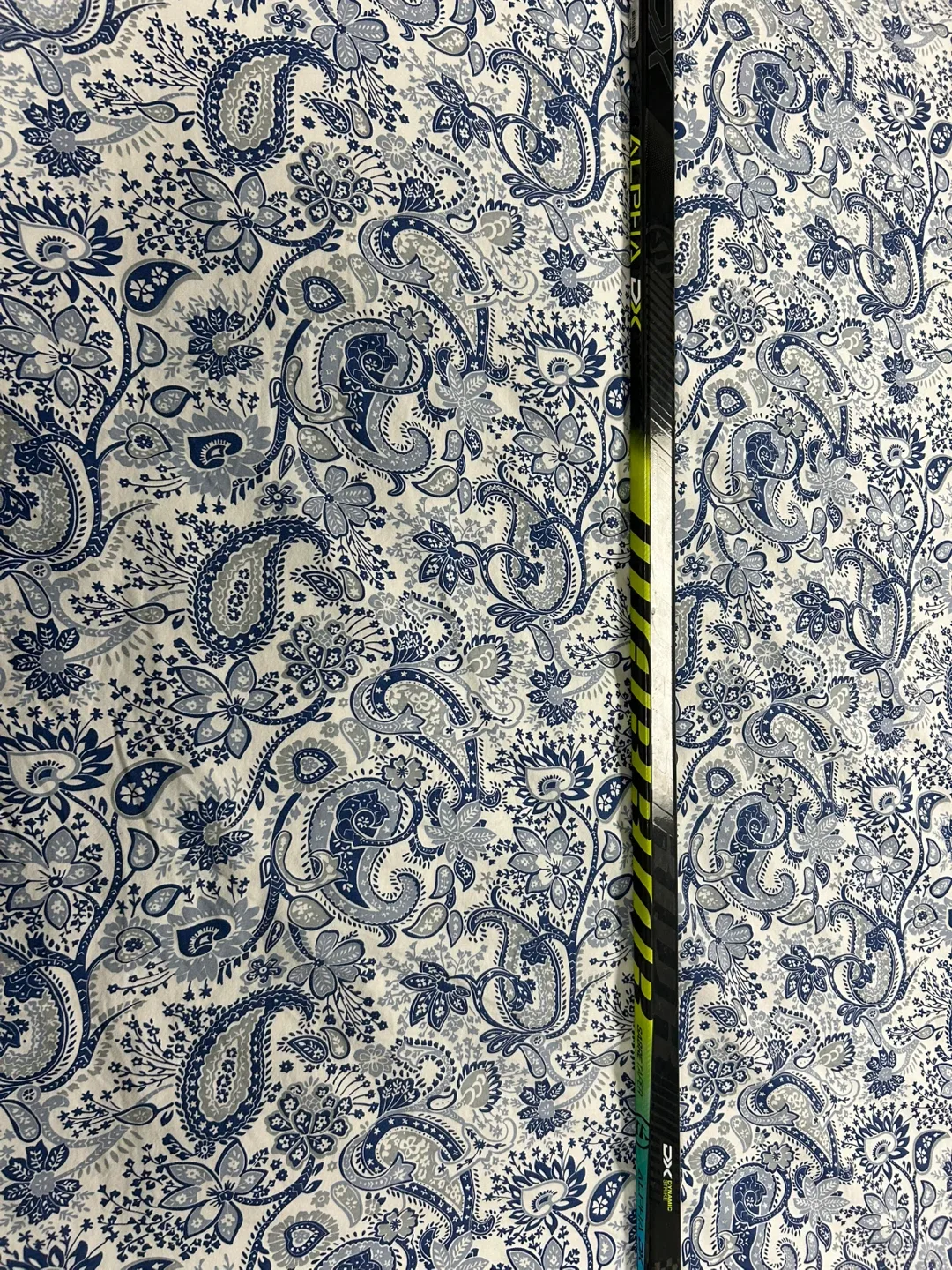 Warrior Alpha DX Hockey Stick signed by Michael Granlund image indicator(2)