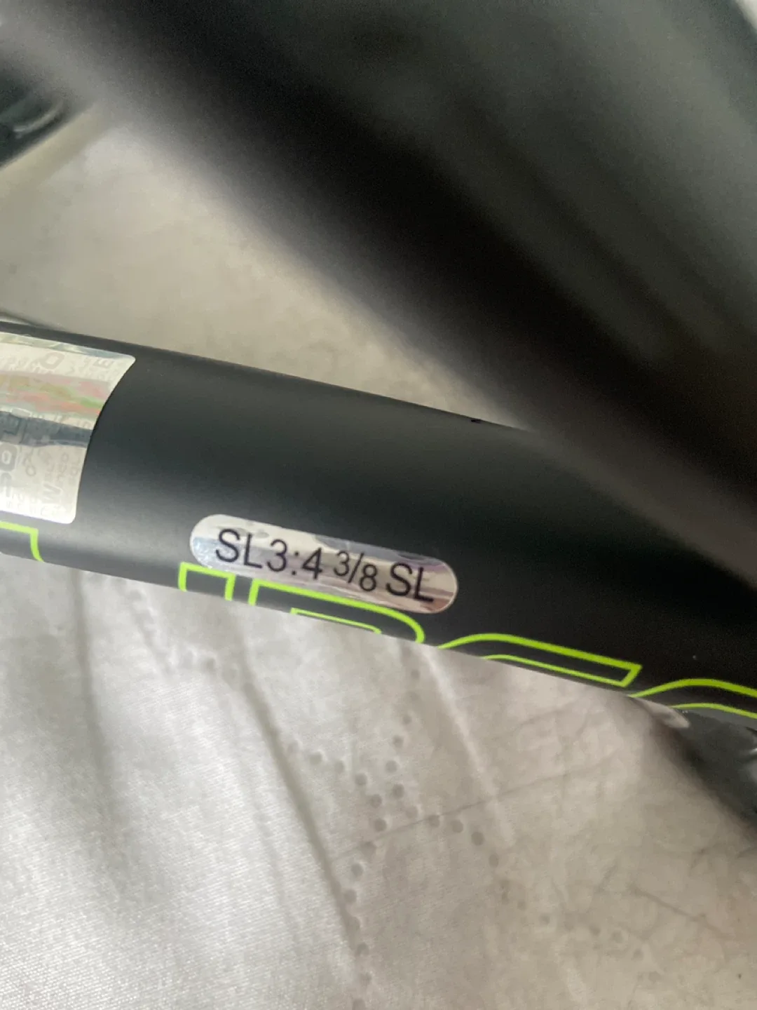 Wilson Hyper Hammer Tennis Racket with Case image indicator(5)