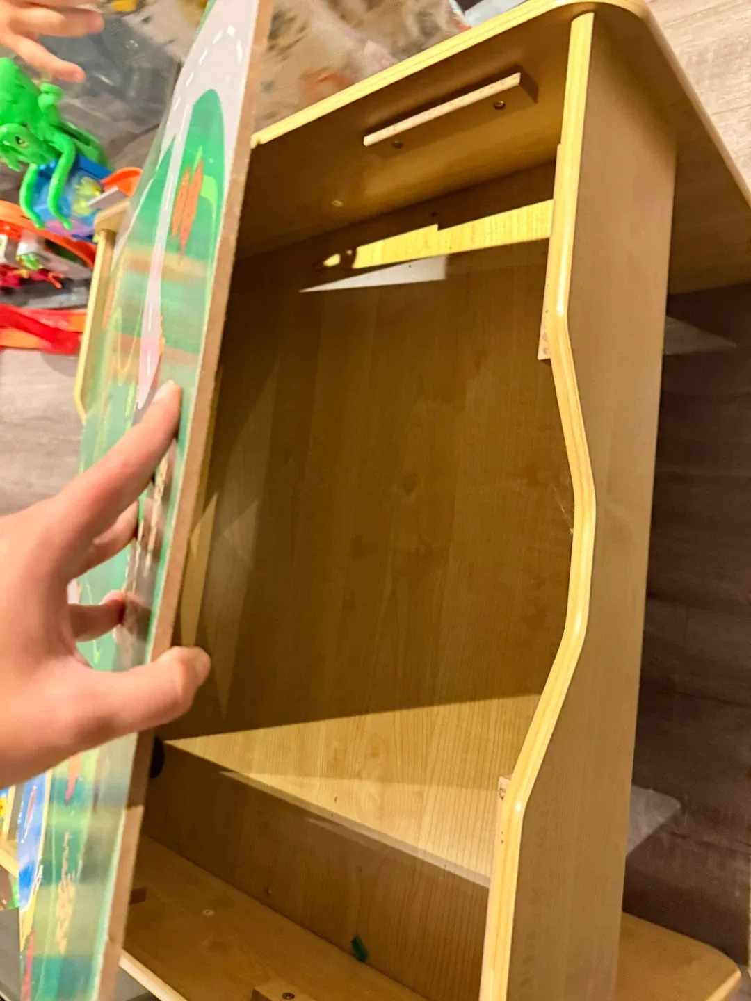 Kids Activity Table with Storage image indicator(7)