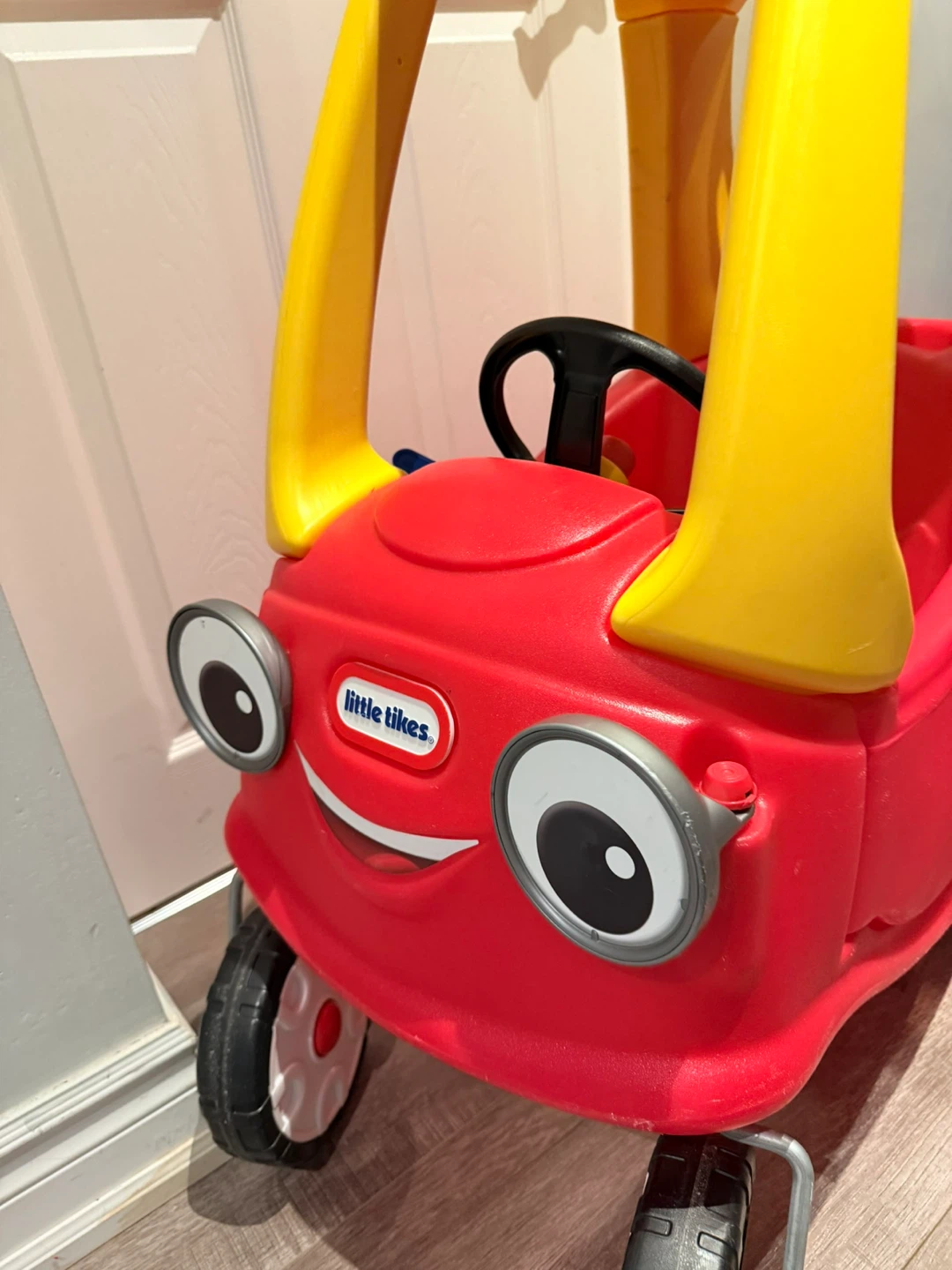 Little Tikes Cozy Coupe Car - Red & Yellow - photo 3