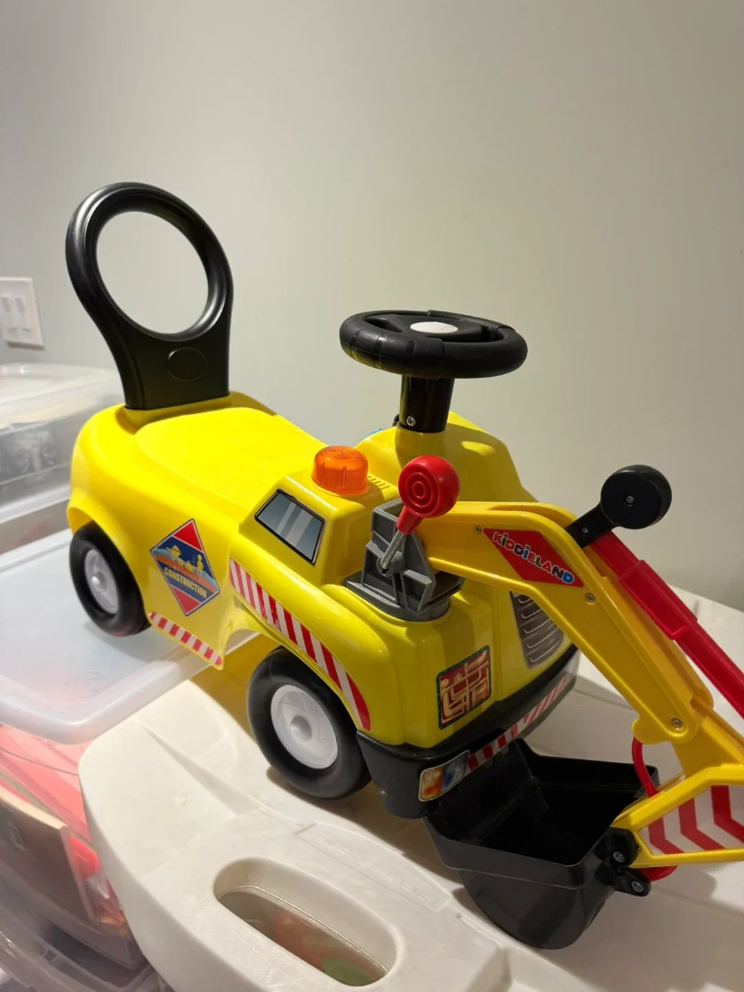 Kiddieland Construction Ride-On Excavator thumbnail
