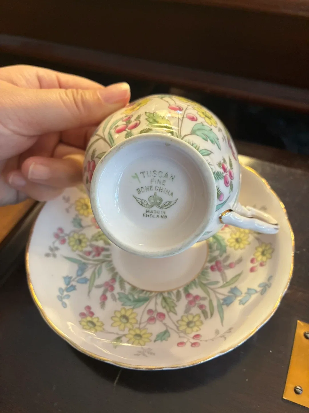 Tuscan Fine Bone China Cup and Saucer image indicator(2)
