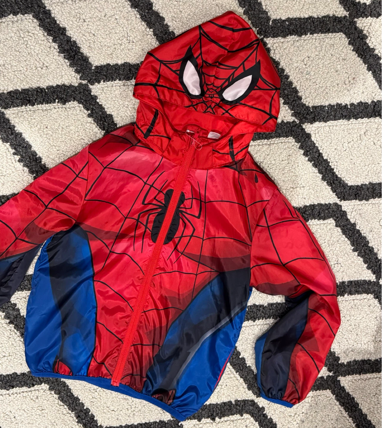 H&M Spiderman light Jacket with removable hoodie Size 6-8Y