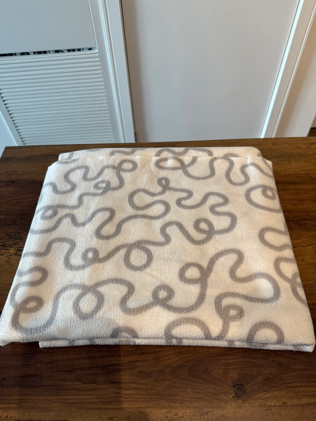 Patterned Fleece Throw Blanket