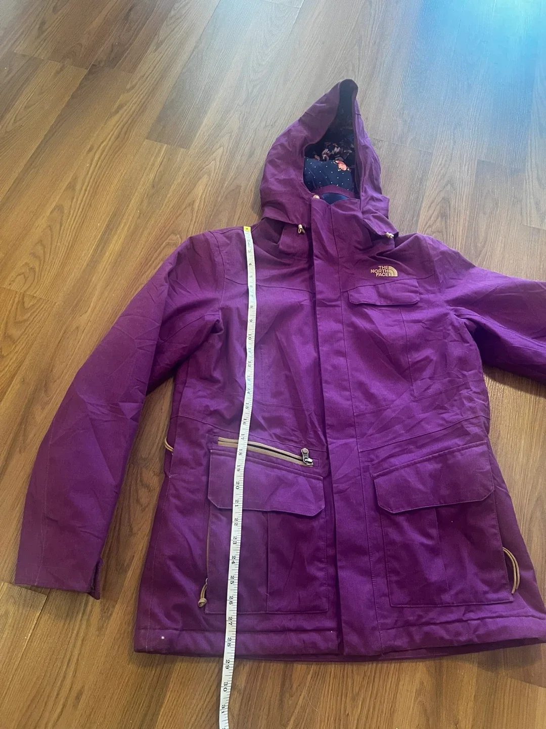 The North Face Purple Women's Jacket (M) image indicator(4)