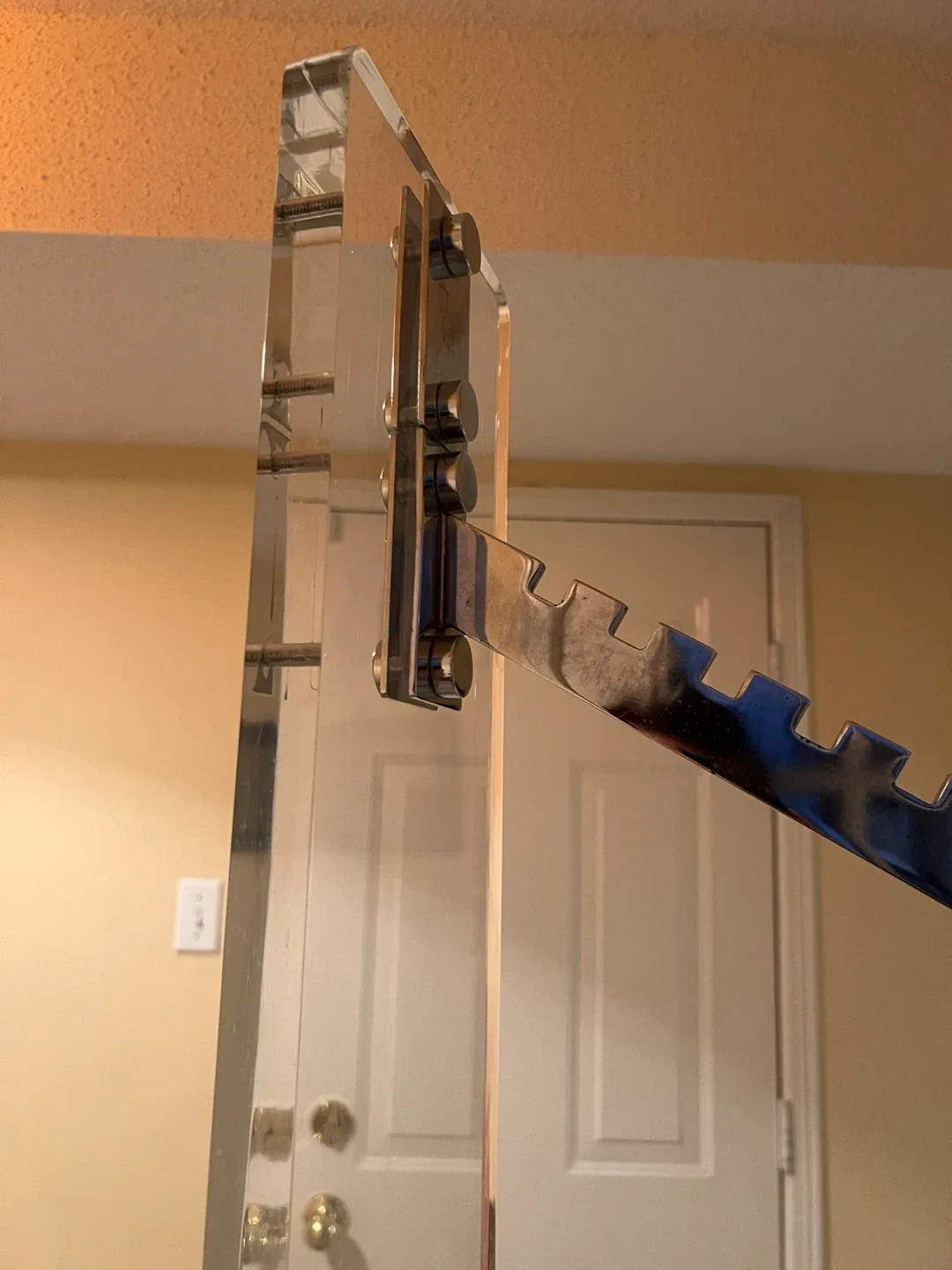 Acrylic Coat Rack Stand image indicator(4)