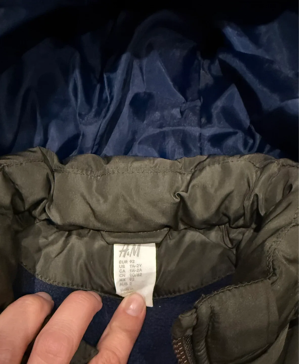 H&M Kids Puffer Jacket - Size 1.5-2Y image indicator(4)