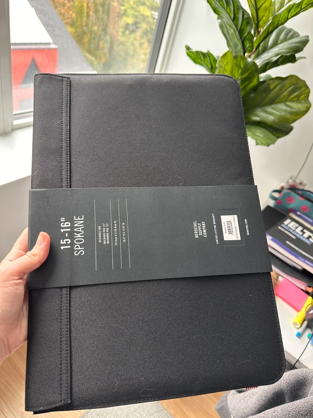Herschel Spokane 15-16" Laptop Sleeve - Black image indicator(2)
