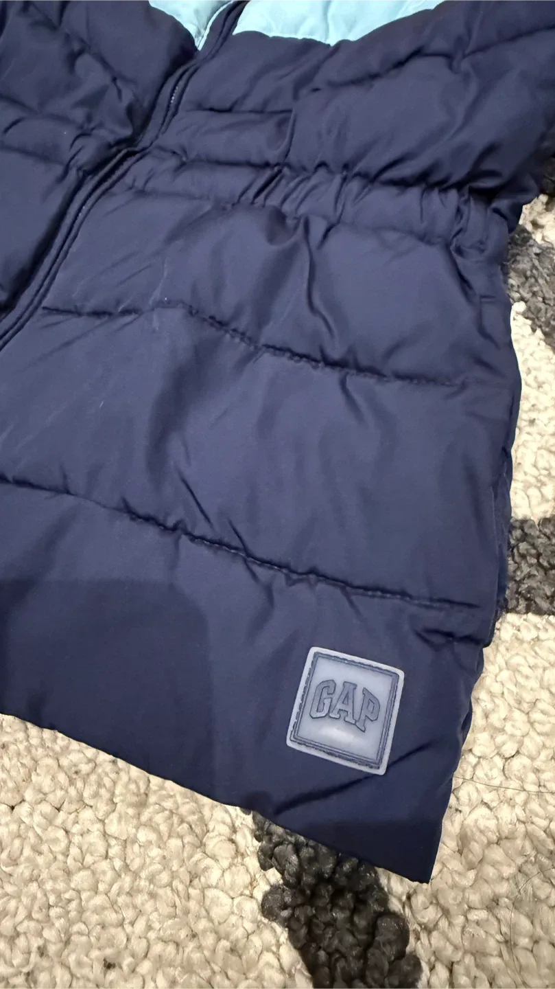 Gap Kids Puffer Jacket - Size M image indicator(5)