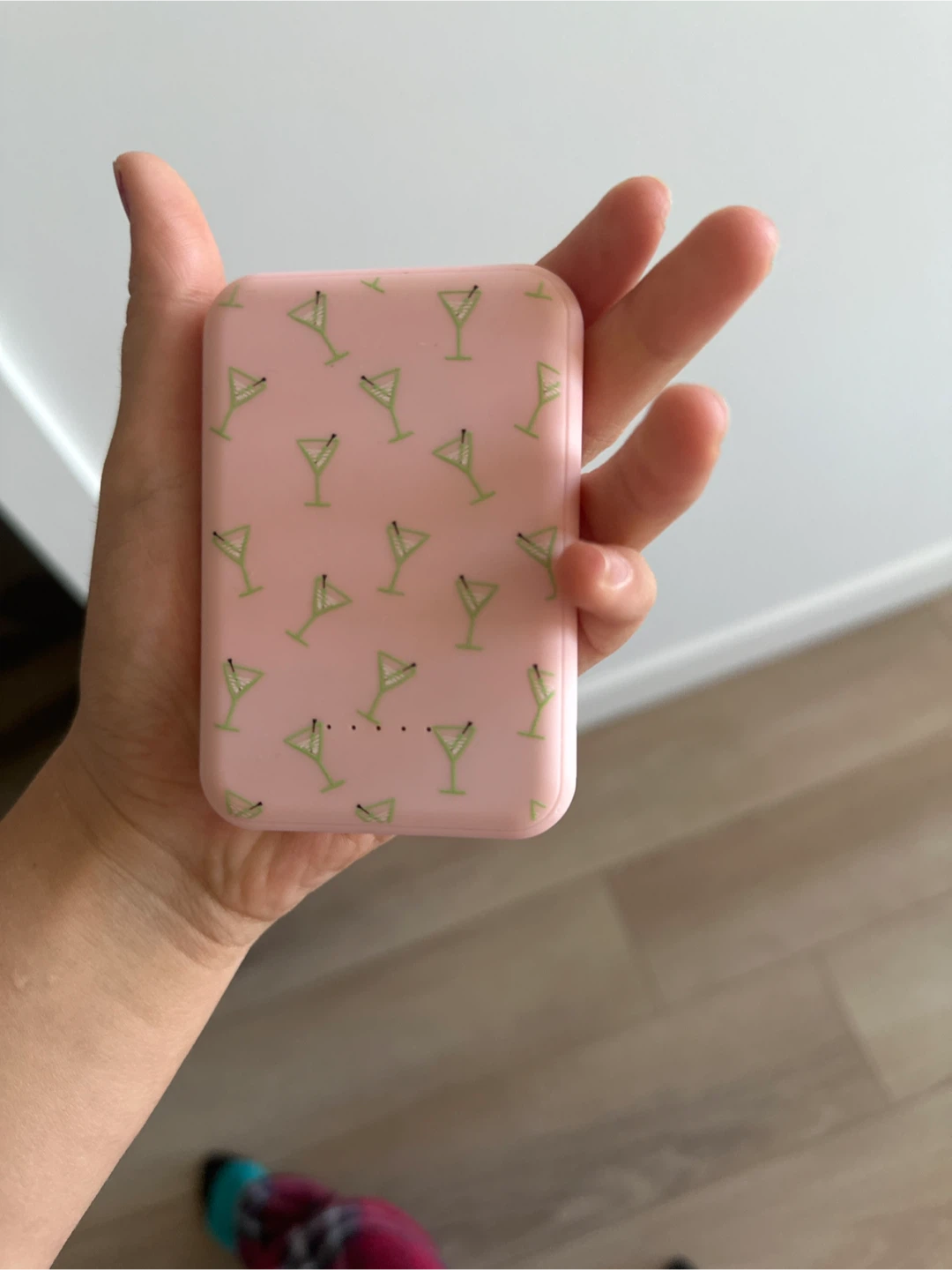 Poppy Magnetic Wireless Power Bank - photo 2