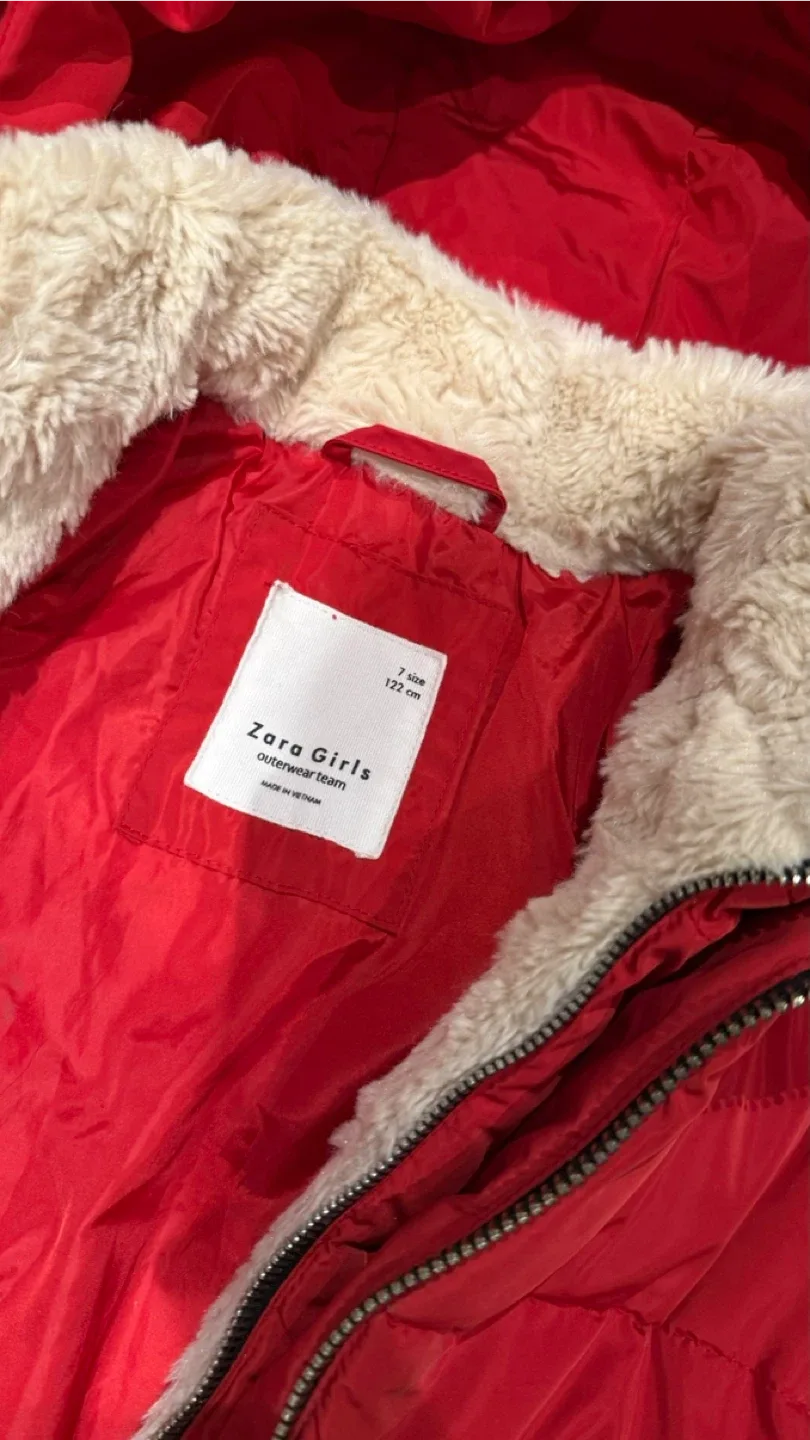 Zara Girls Red Puffer Jacket, Size 7 (122 cm) image indicator(4)