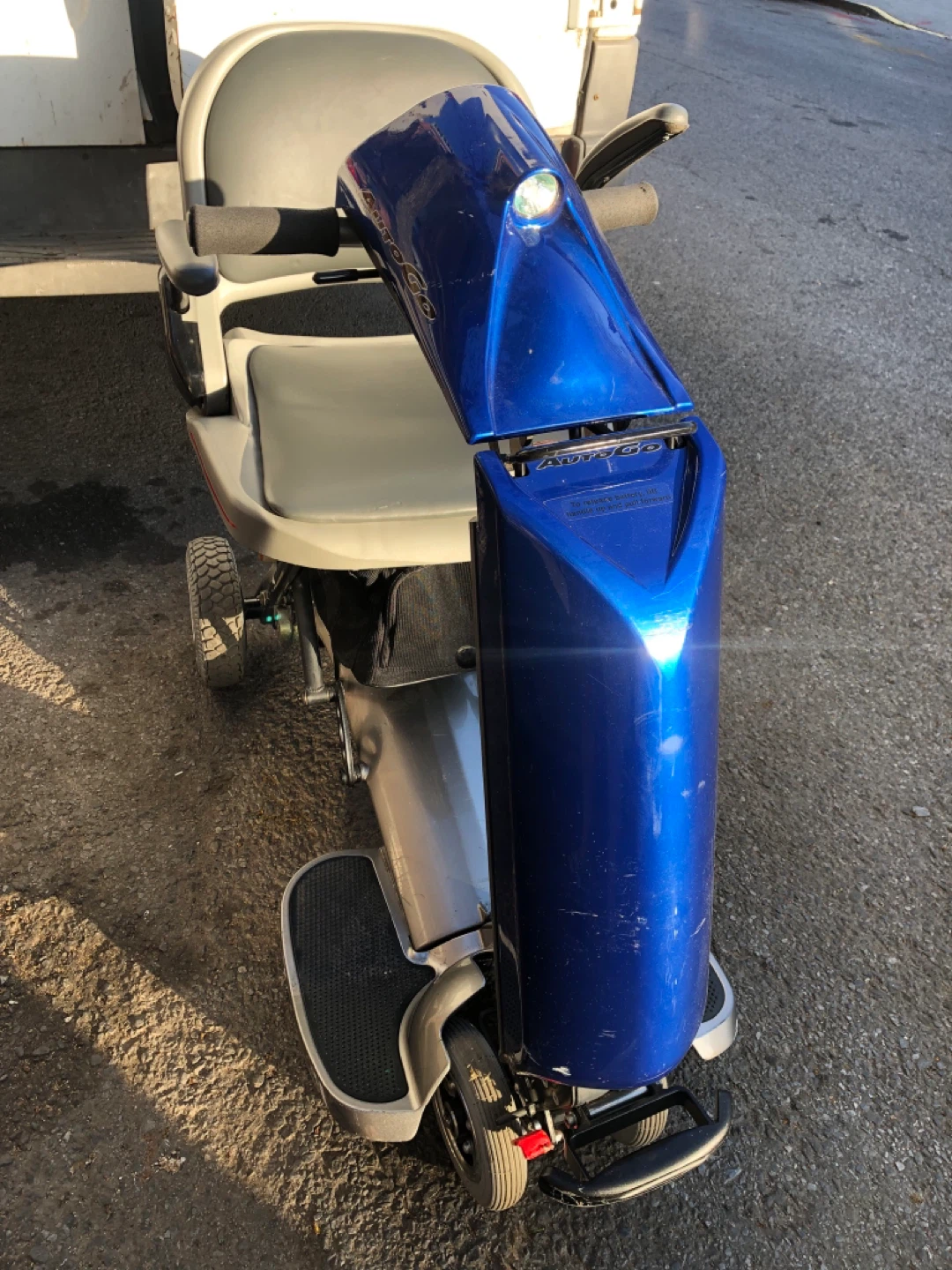 Ultra Lite AutoGo 550 Mobility Scooter - photo 5