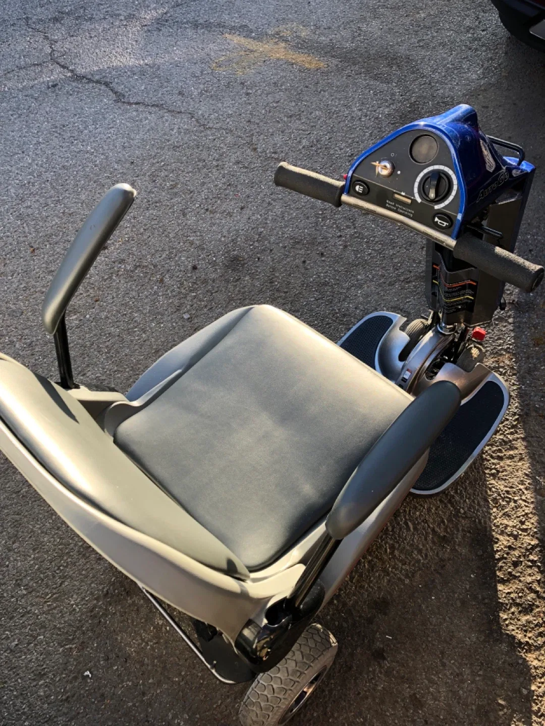 Ultra Lite AutoGo 550 Mobility Scooter image indicator(2)