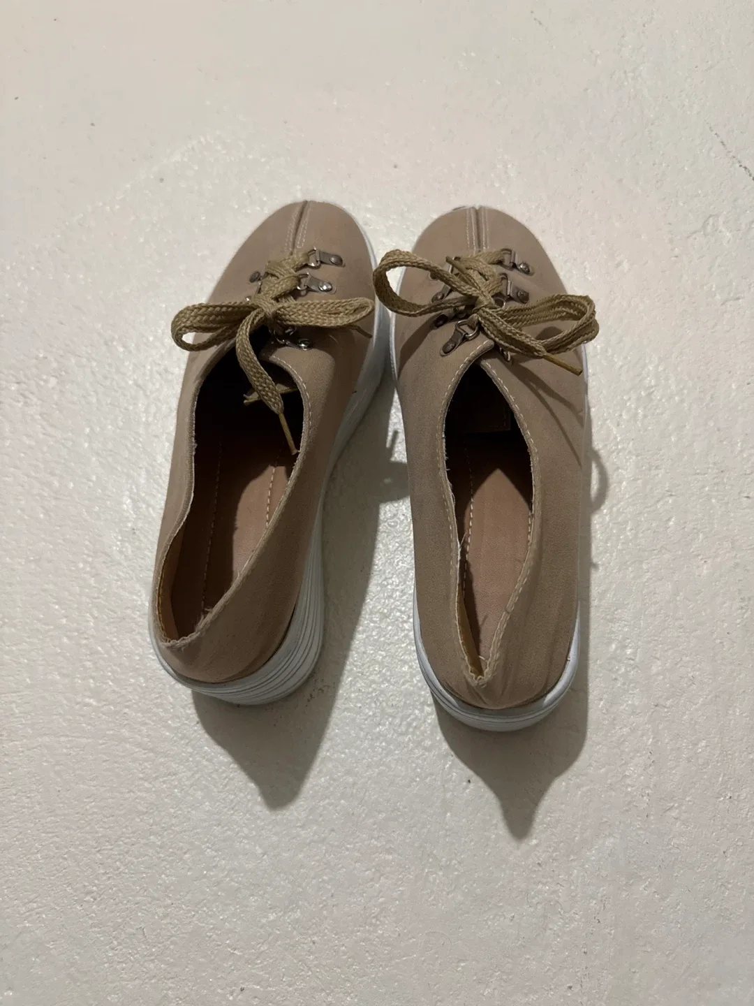 Beige Lace-Up Shoes image indicator(3)