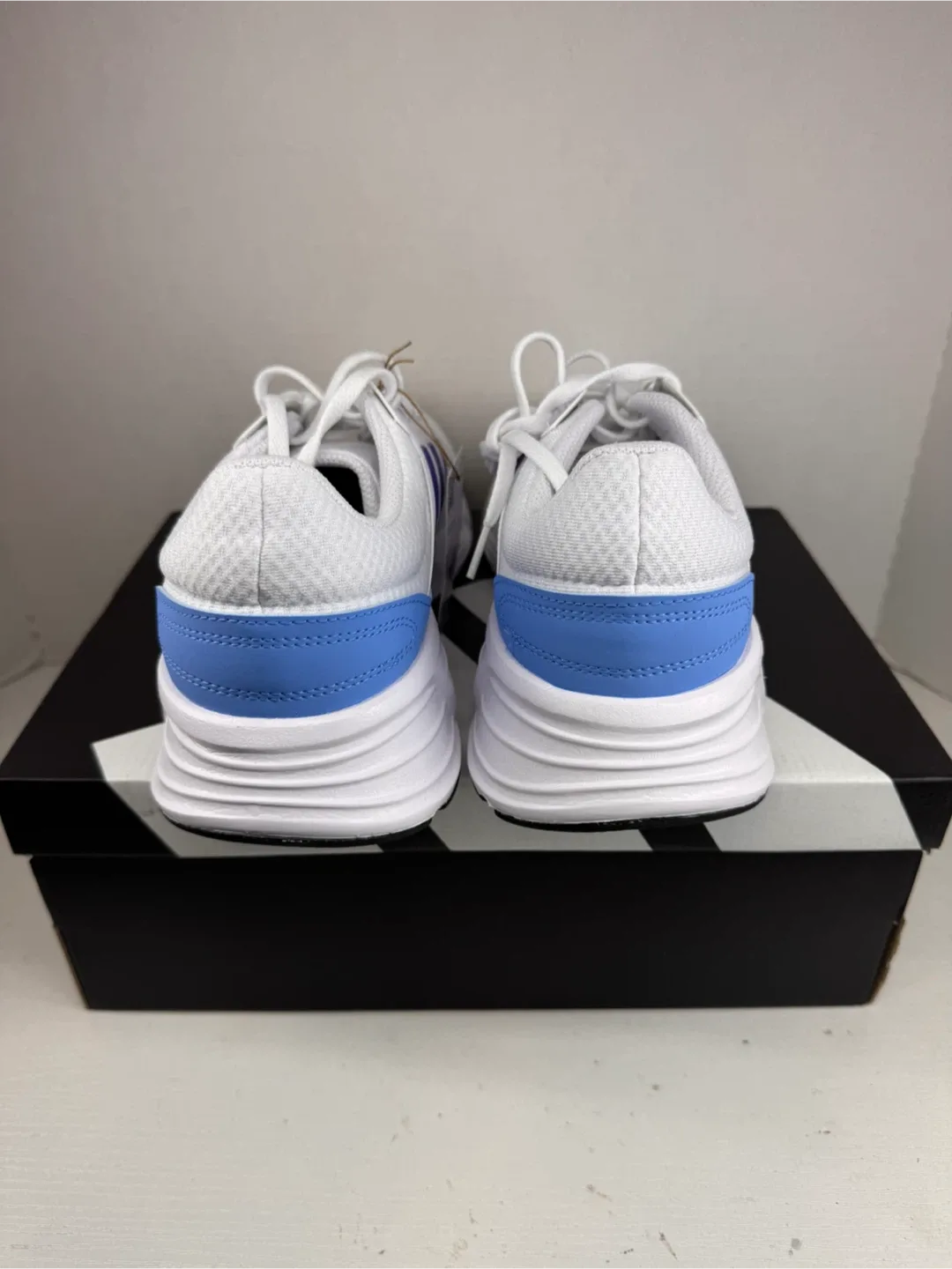 Adidas Galaxy 6 M White/Blue, Size 11, Men’s New in Box image indicator(7)