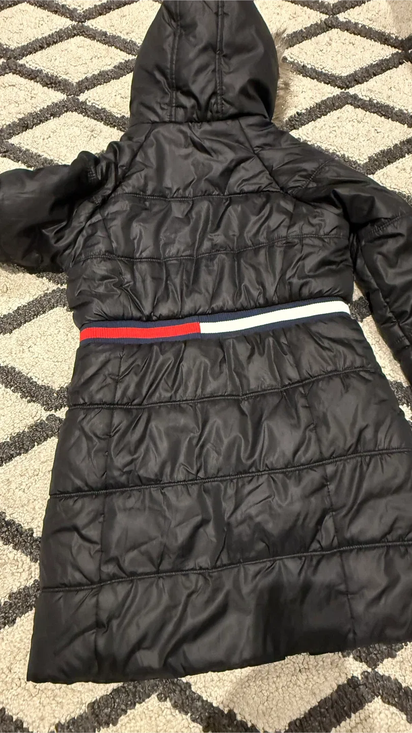 Tommy Hilfiger Black Puffer Coat - Size L/G (12/14) image indicator(2)