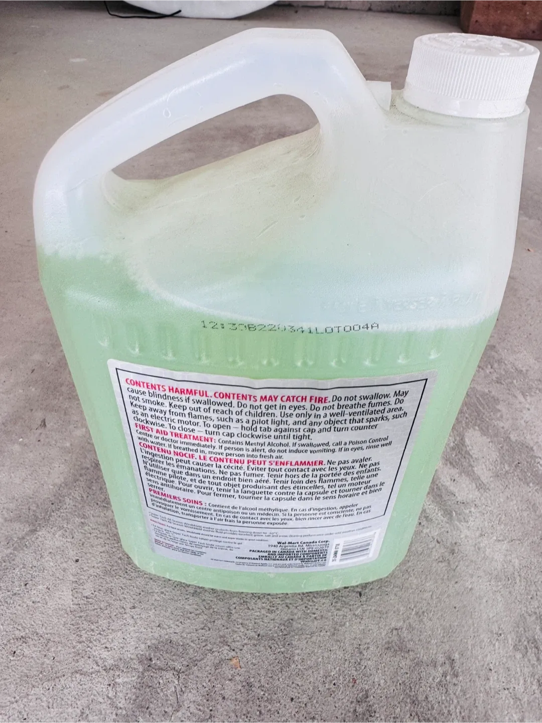 Supertech All Season Windshield Washer Fluid -40°C, 3.78 L image indicator(3)