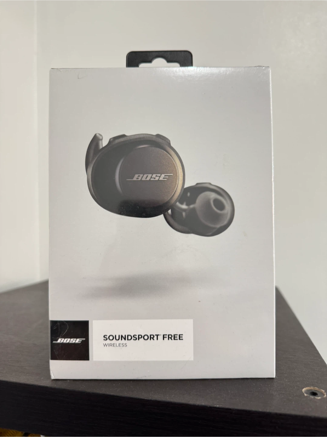 New Bose Soundsport Free Wireless Headphones