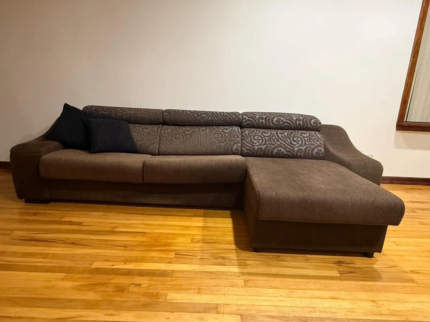 Brown Sectional Sofa Couch image indicator(3)