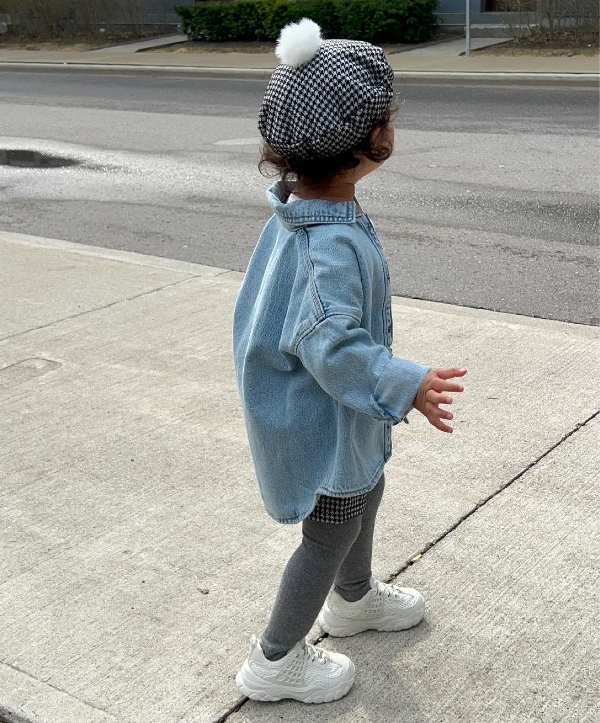 Rachel Zoe Baby Beret with Pompom image indicator(2)