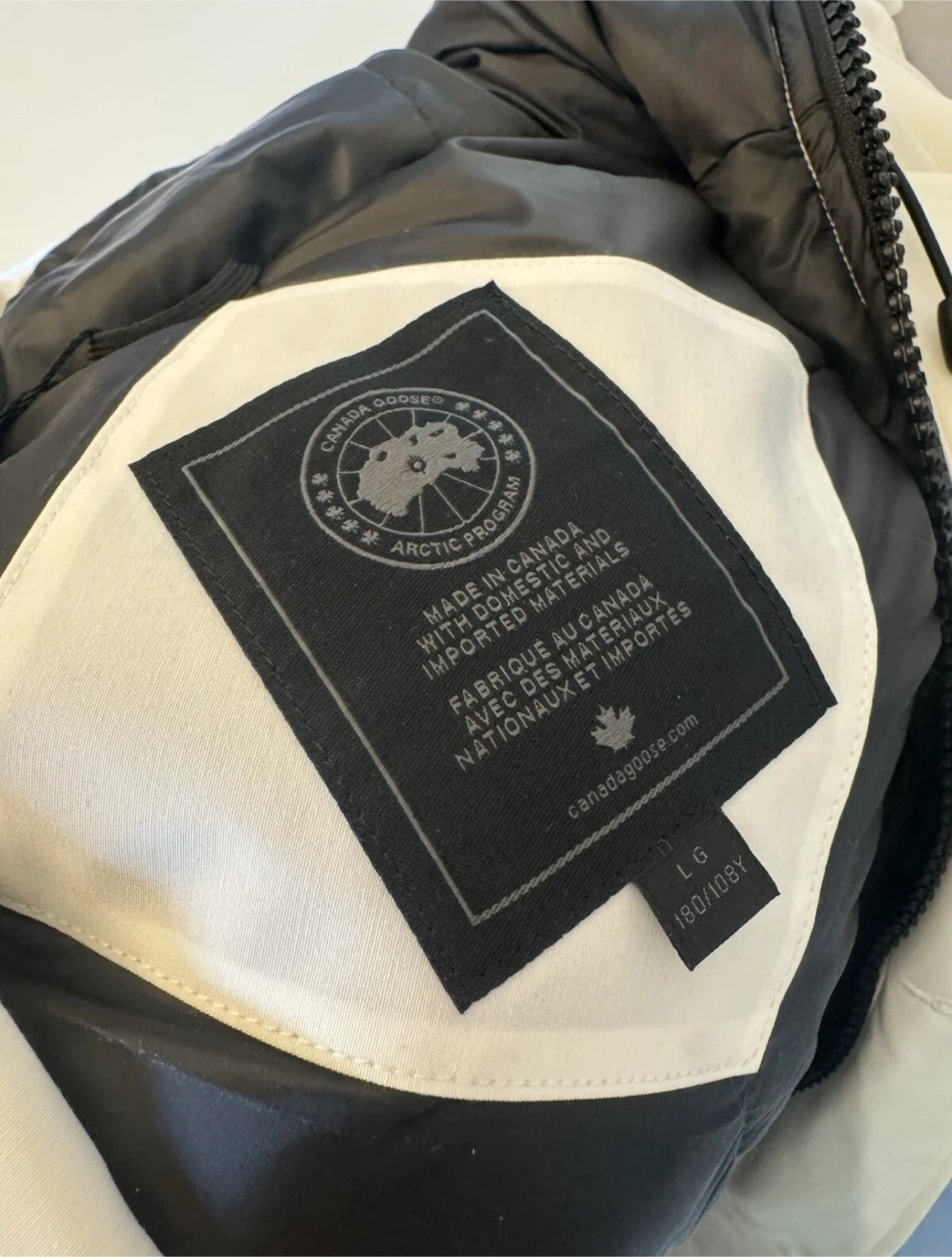 CANADA GOOSE CHATEAU PARKA BLACK LABEL (L) *NEW WITH TAGS* - photo 3