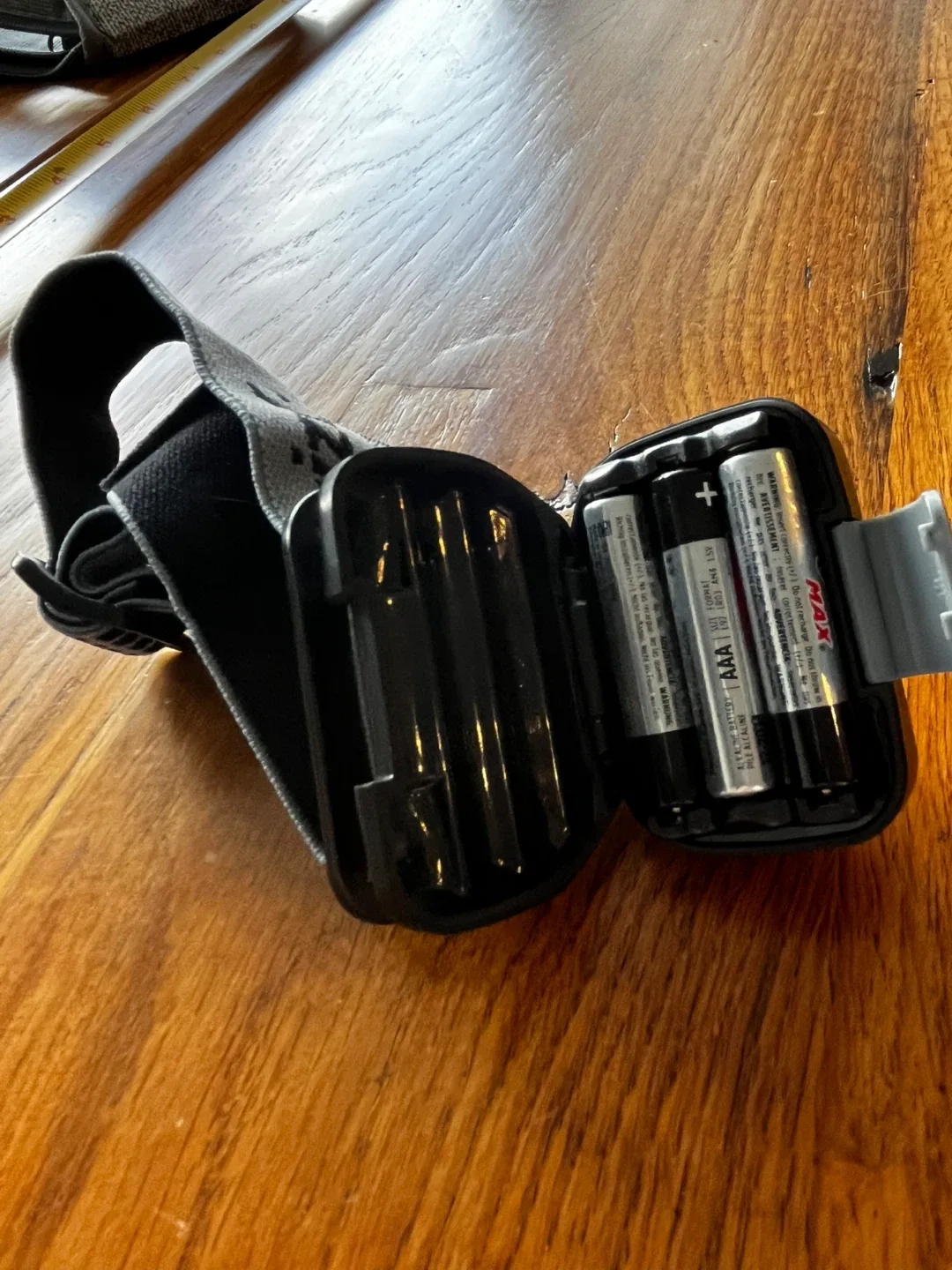 Energizer head lamp image indicator(5)