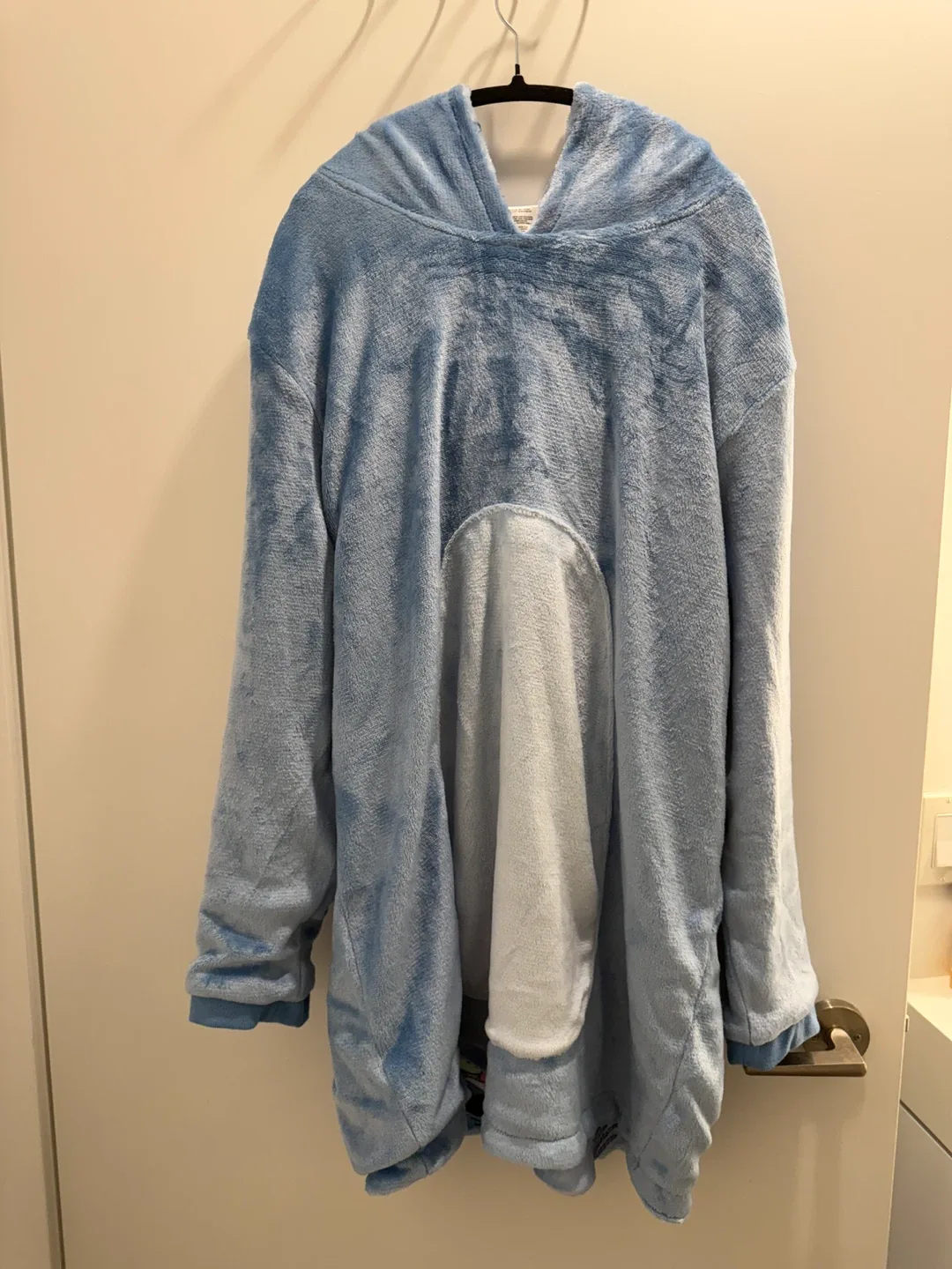 New Disney Stitch Hooded Blanket size XL image indicator(2)