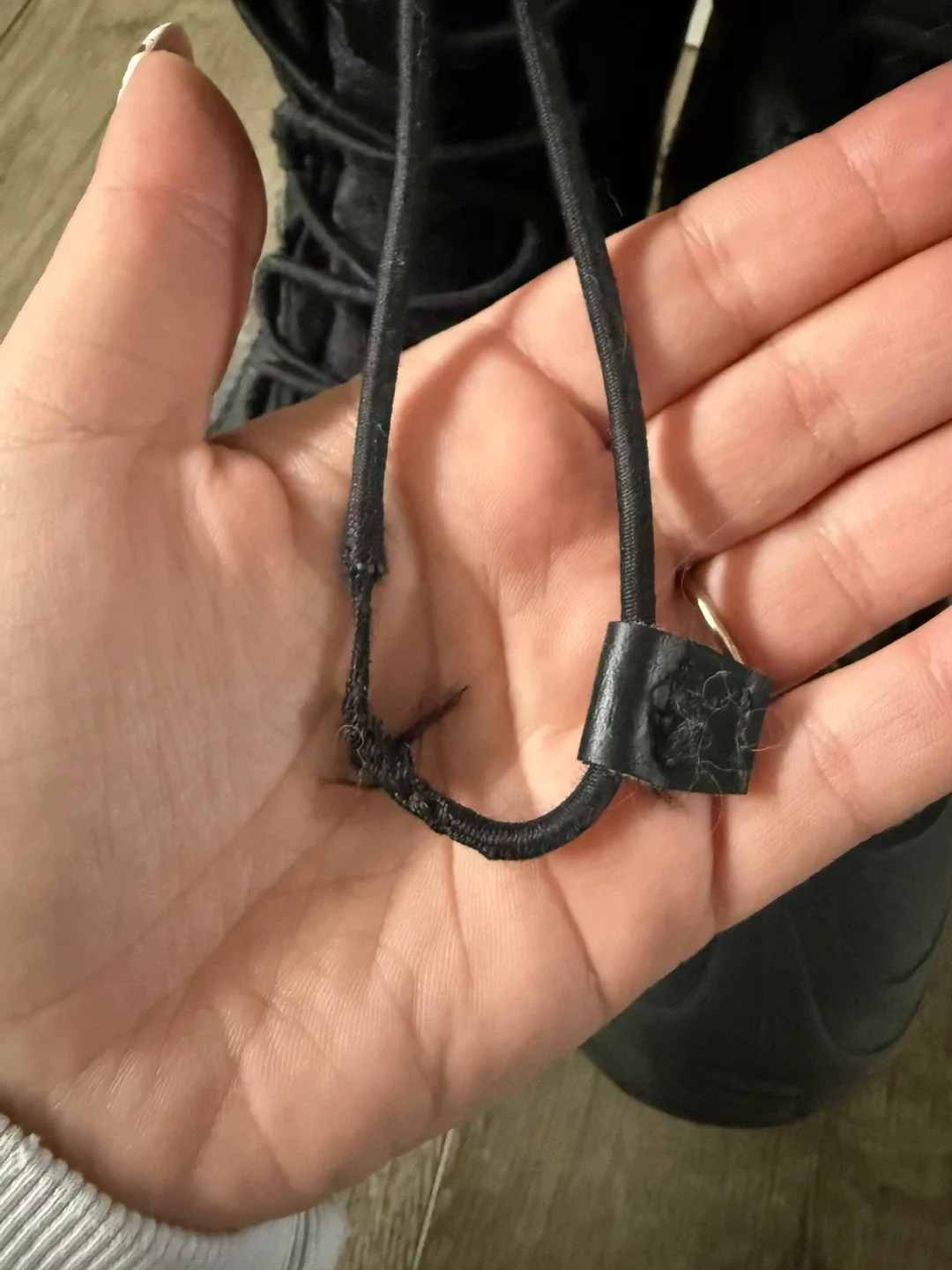 Kids Columbia Black Winter Boots image indicator(3)