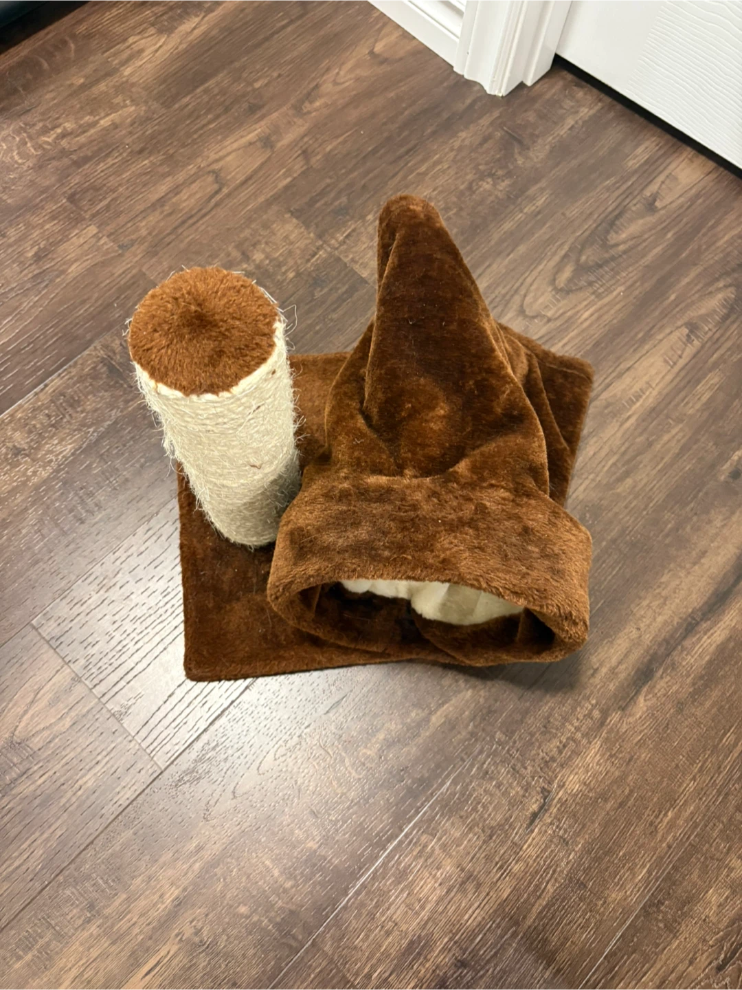 Brown Cat Tunnel & Scratching Post - photo 2