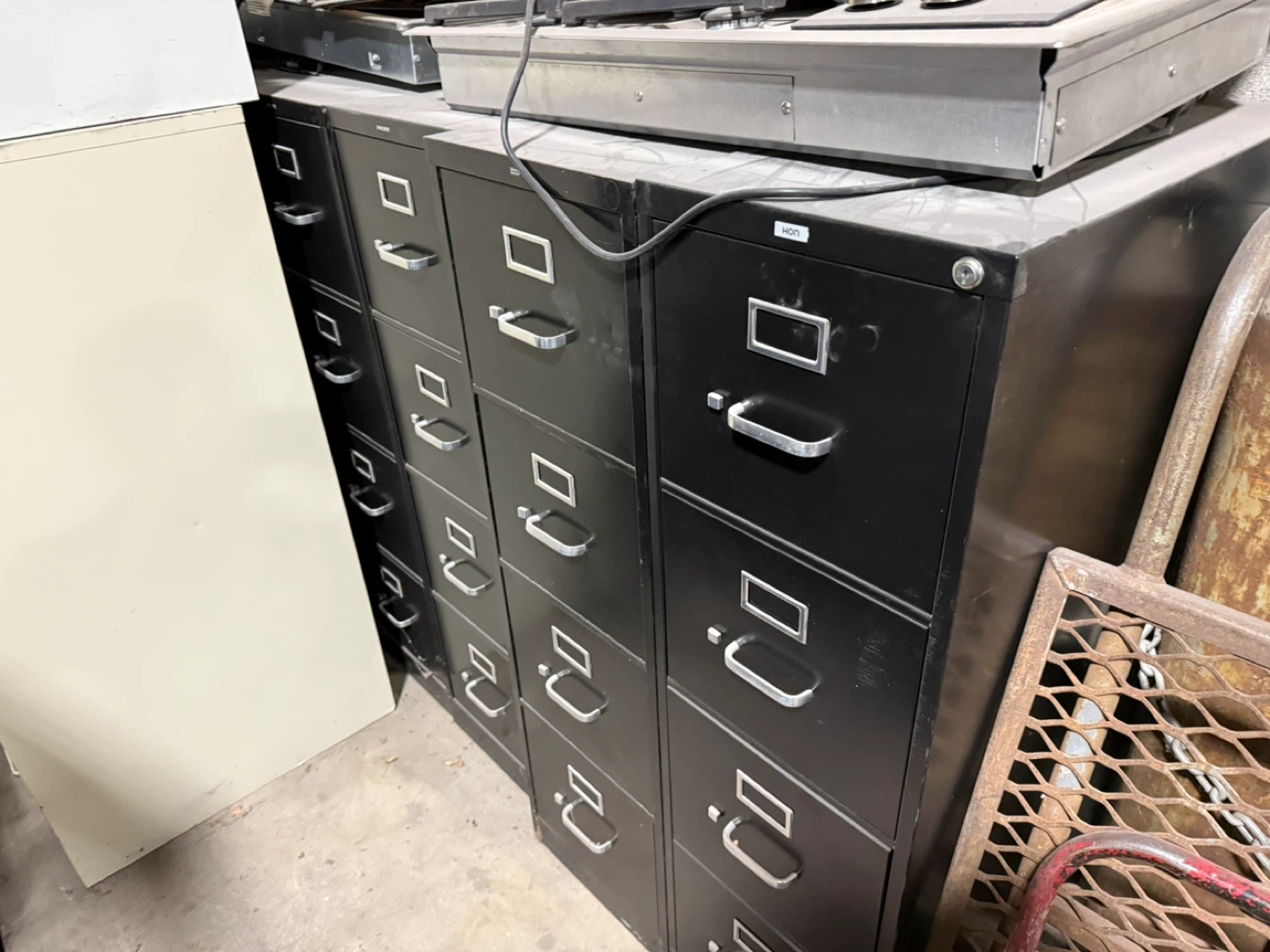 Black office file cabinet - photo 5
