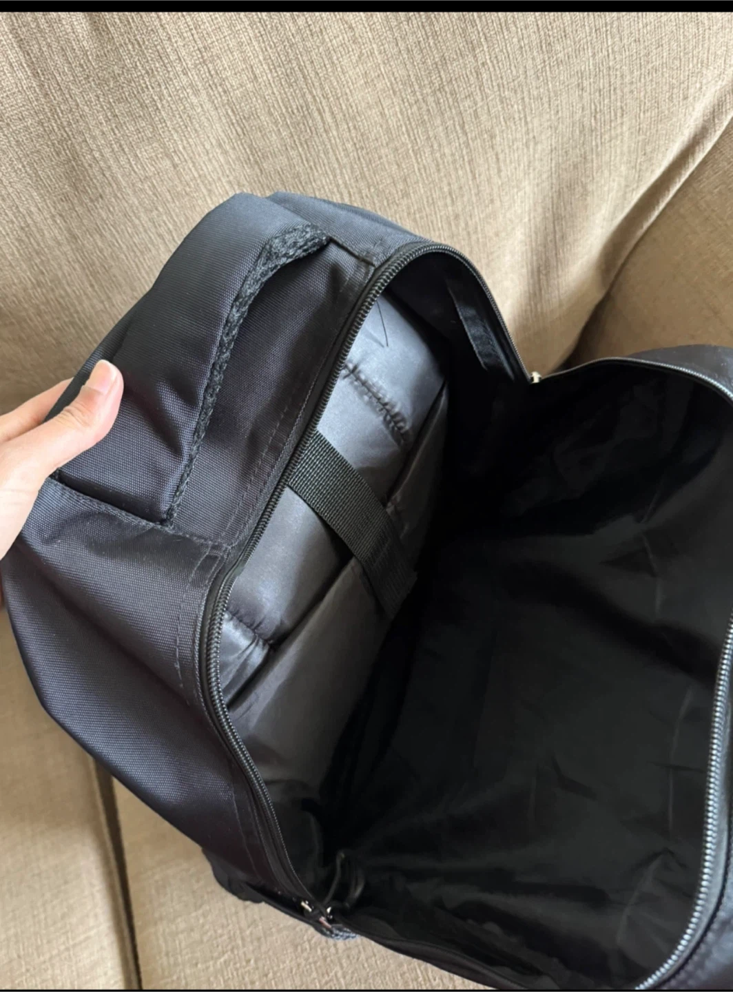 Black Backpack - photo 2