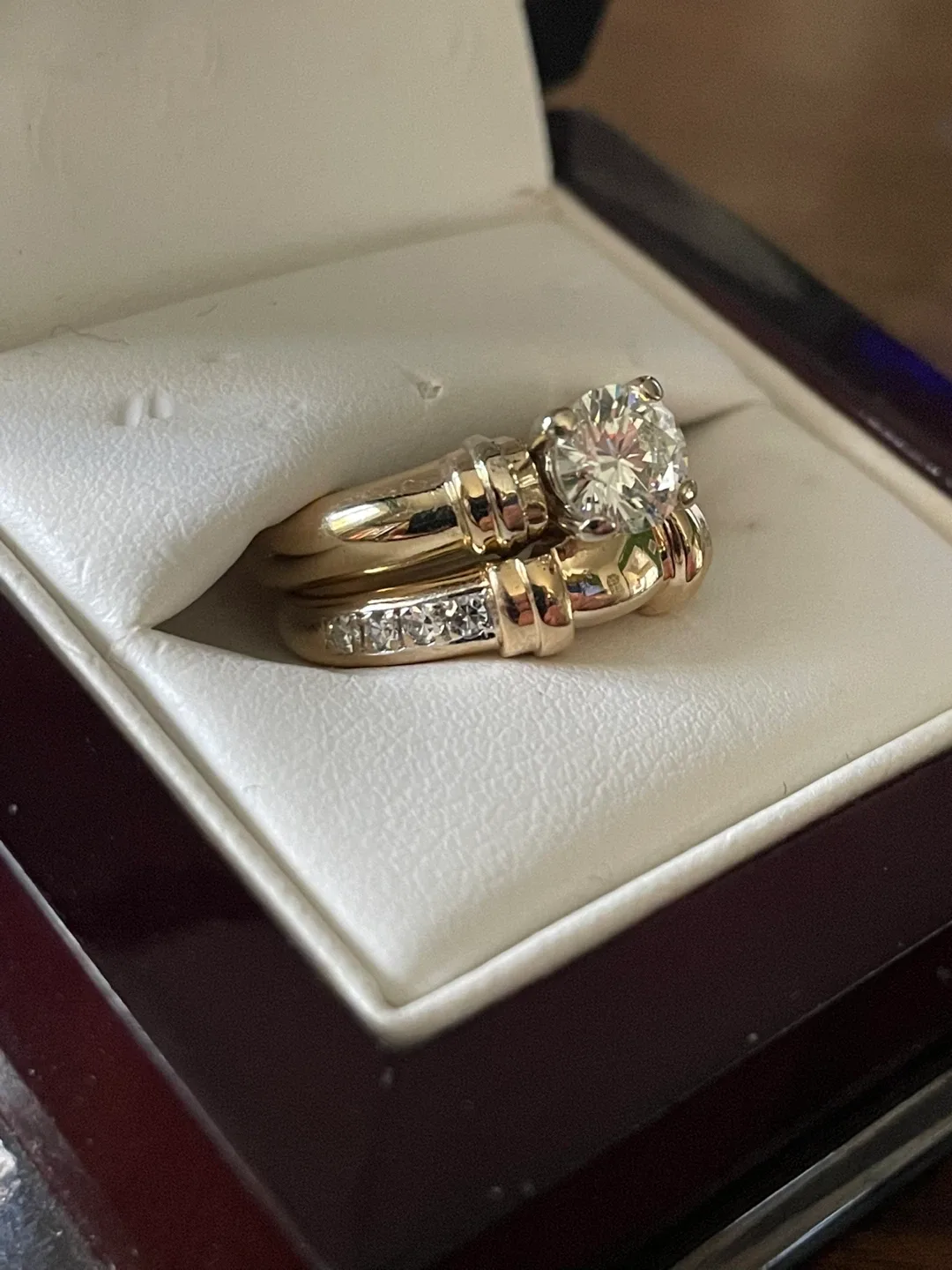 Heirloom Wedding set image indicator(3)