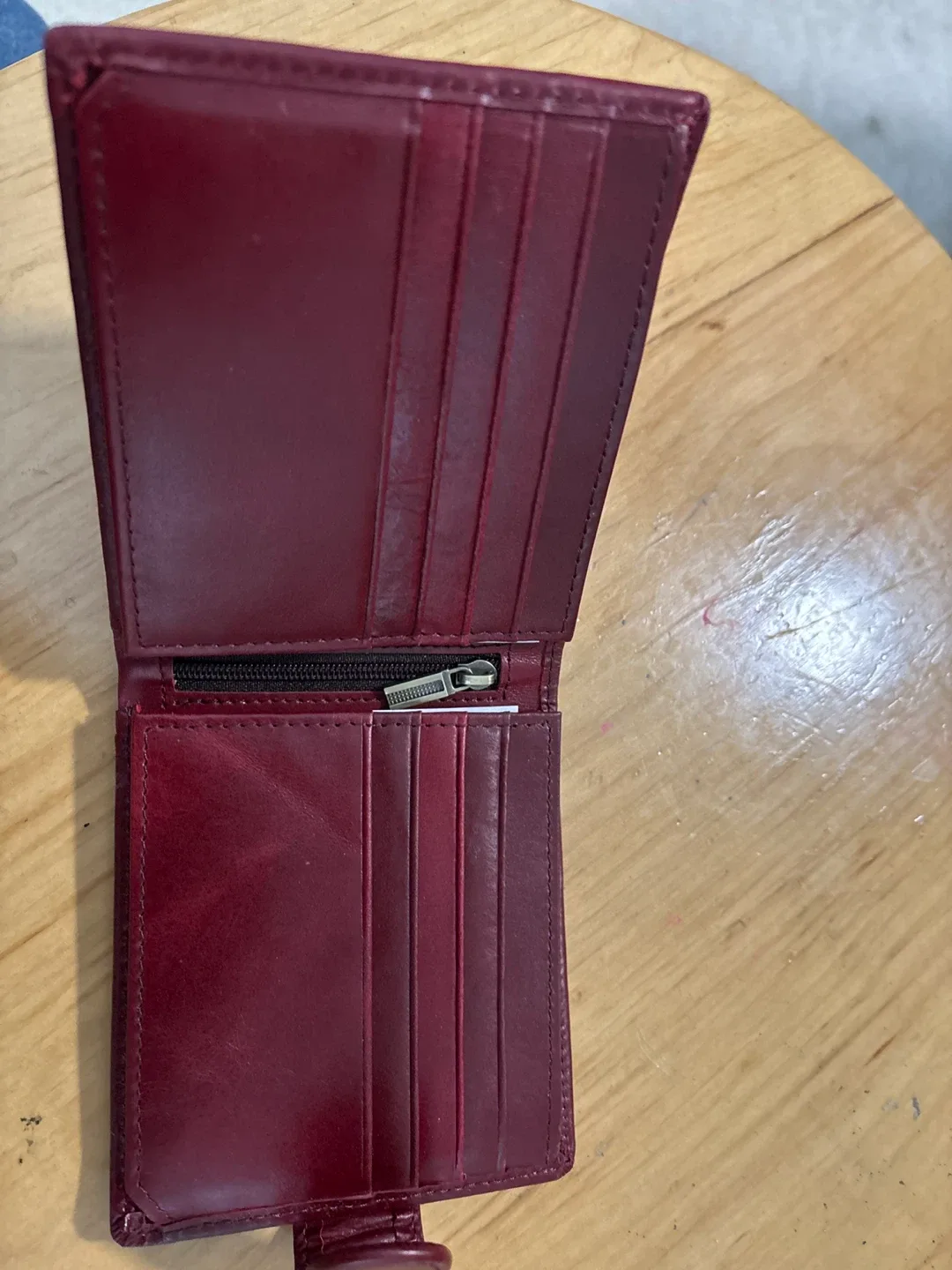 Burgundy Leather Wallet image indicator(2)