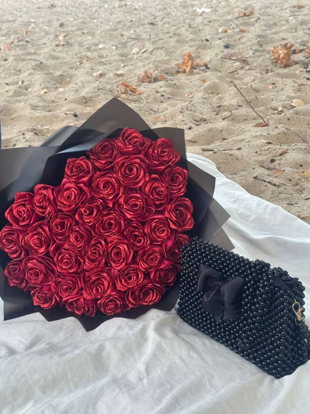 Bridal ,Natural and Eternal Rose bouquets image indicator(5)