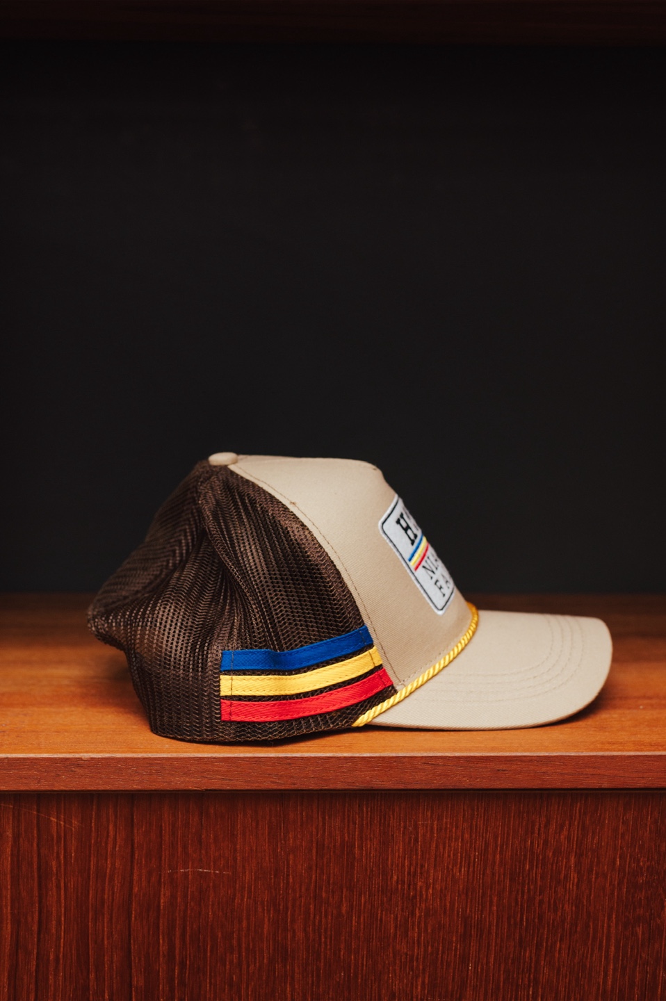 Kitsch Trucker Cap “Hike Niagara” 🌈